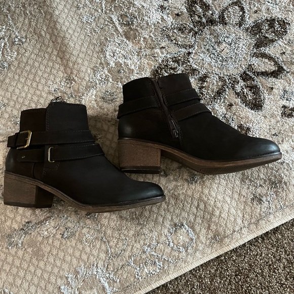 ♥️♥️Sonoma short boots - size 8.5 M♥️♥️ - Picture 3 of 7